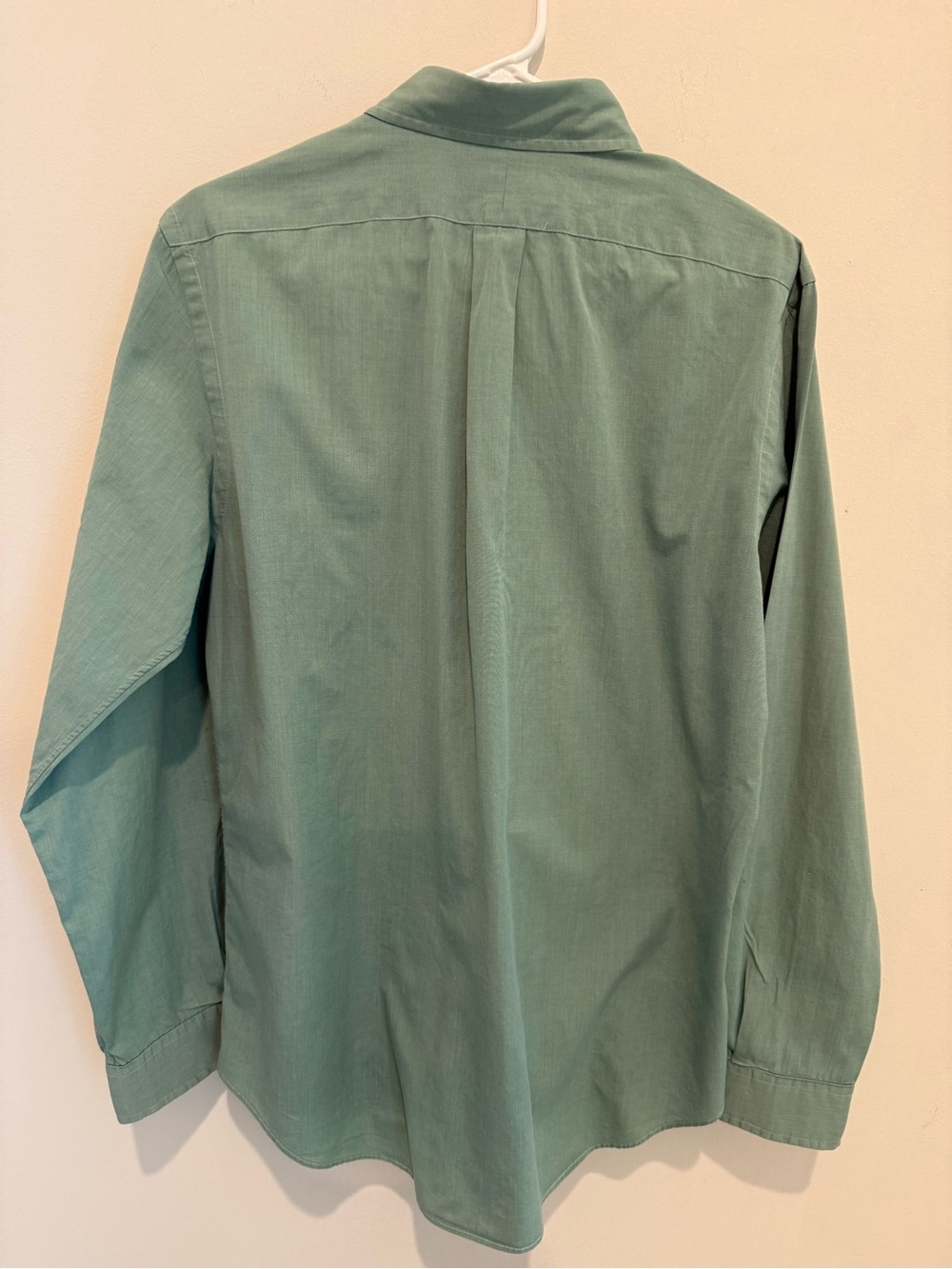 Ralph Lauren Men's Sage Green Button-Down Shirt - Picture 2 of 6